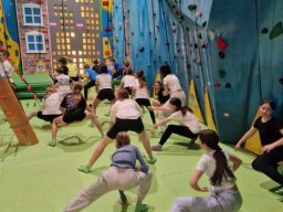 b_1024_768_0_00_images_2023_2024_Ochmanski_Grawitacja_434341111_879105624017387_4308170022826761690_n